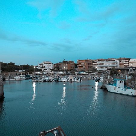 Apartamento Roma al mare! Lido di Ostia Exterior foto