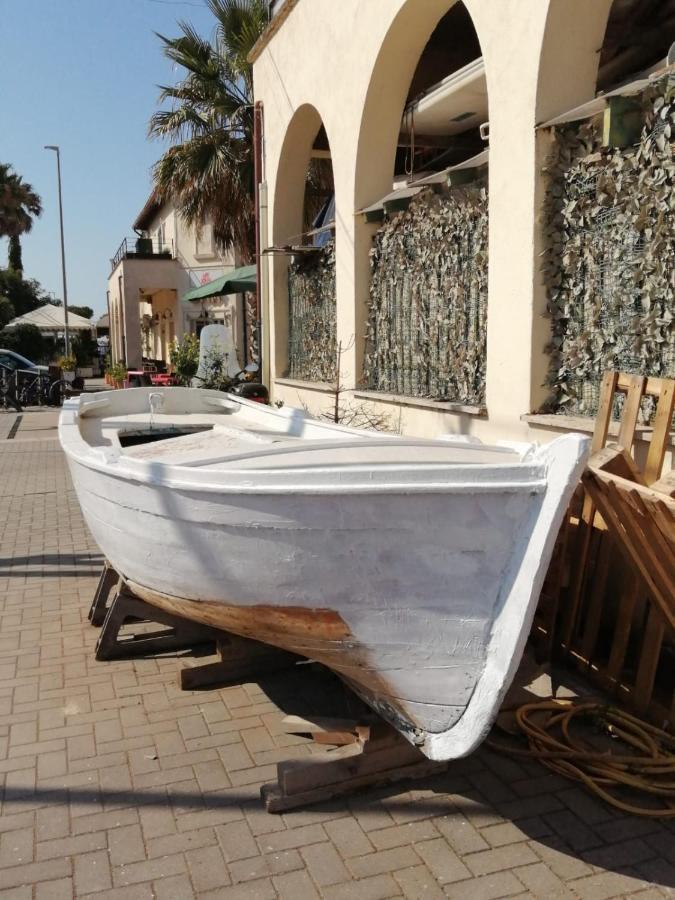 Apartamento Roma al mare! Lido di Ostia Exterior foto